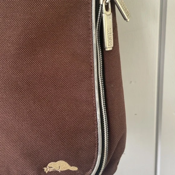 Roots Crossbody Bag Shoulder Bag Brown Beaver Canvas - Picture 9 of 12